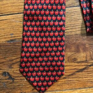 Vintage‎ 100% Silk Apple Print Men's Tie Museums Artifacts All Silk Teacher Gift